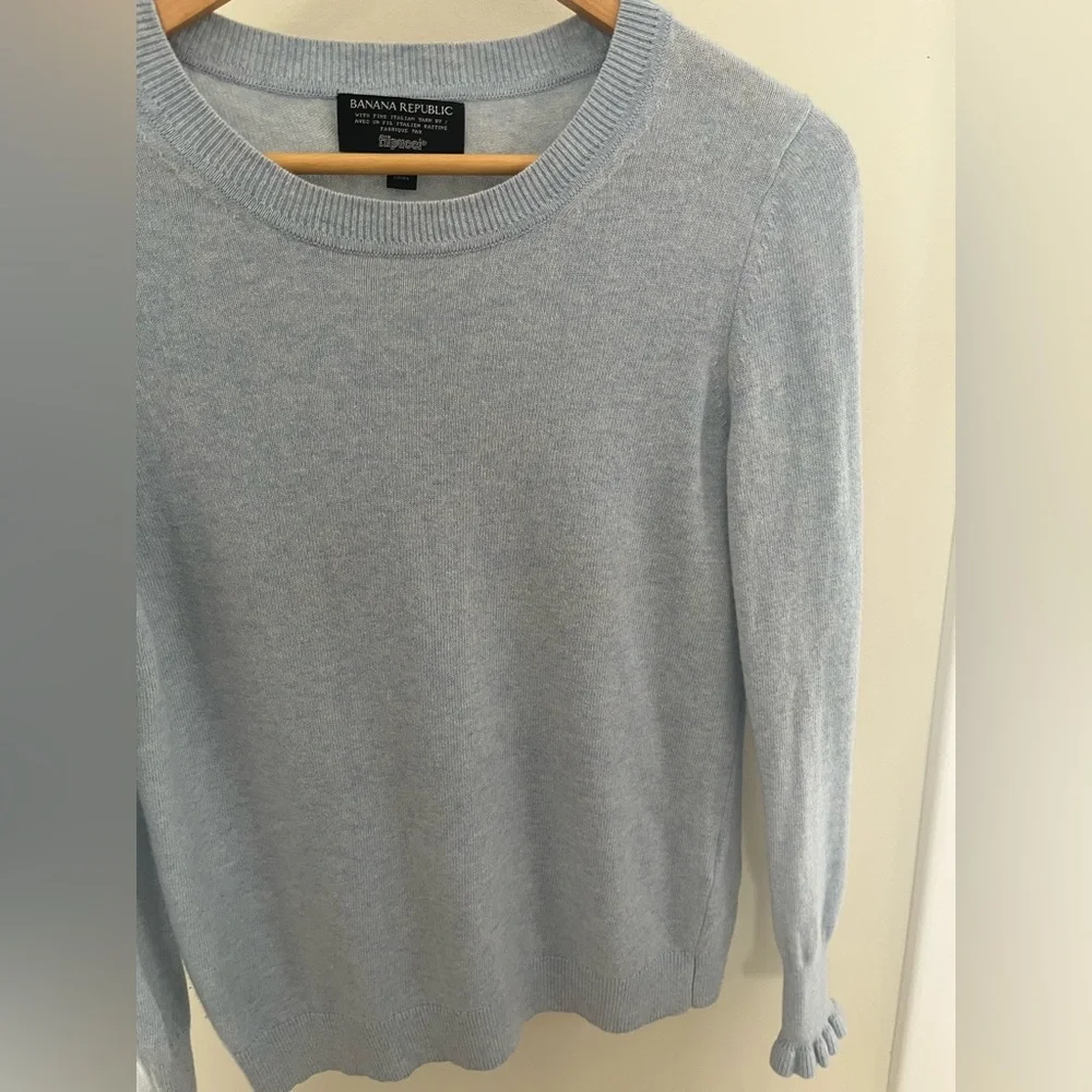Sweater - Picture 5 of 5